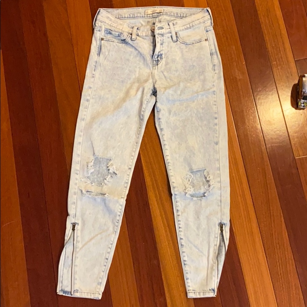 NWOT Abercrombie Fitch Acid Wash Denim Jeans